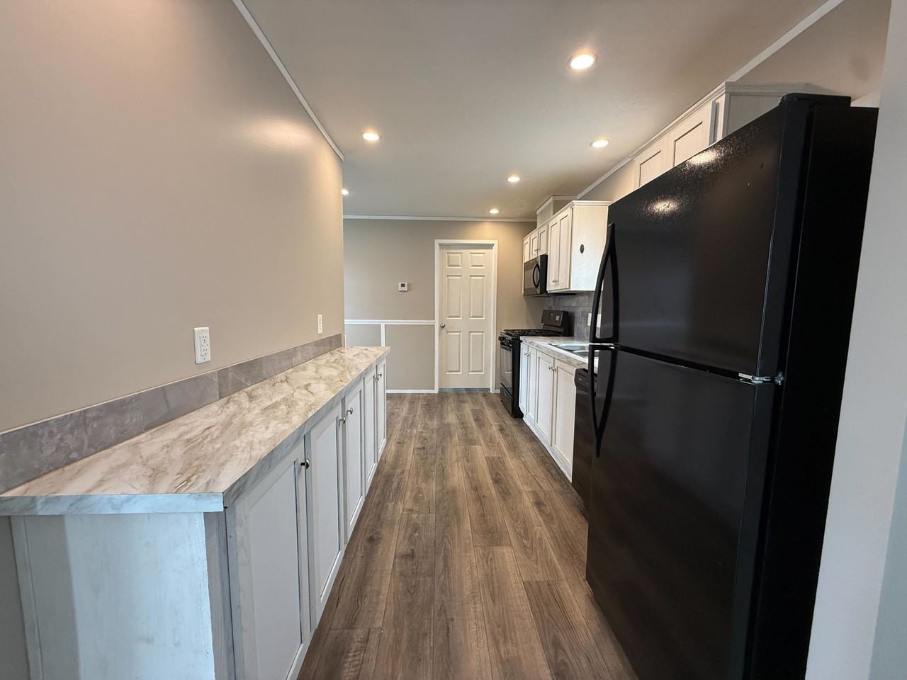 11785 Cascade Cir #79 - Photo 4 of 29