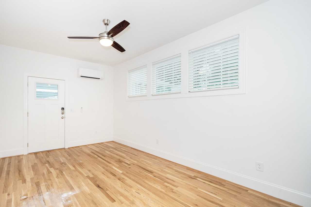 1634 1/2 Crest Rd #1 - Photo 7 of 7