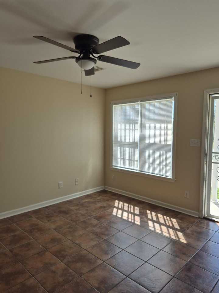 2319 W 27th Ave #A - Photo 6 of 21