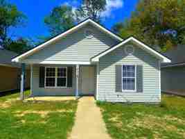 featured image of 1632 Lexington Cir #1