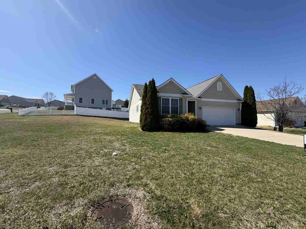 62 Lofty Cir #1 - Photo 2 of 43