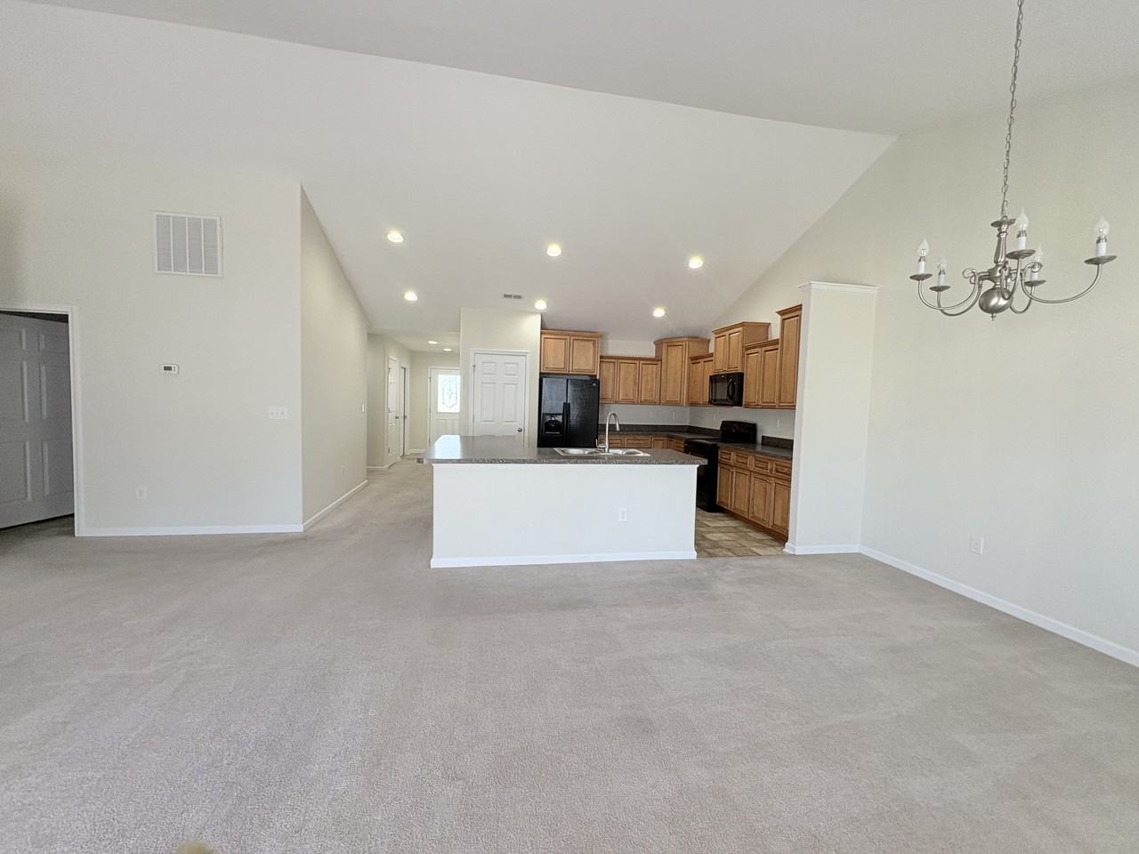 62 Lofty Cir #1 - Photo 4 of 43