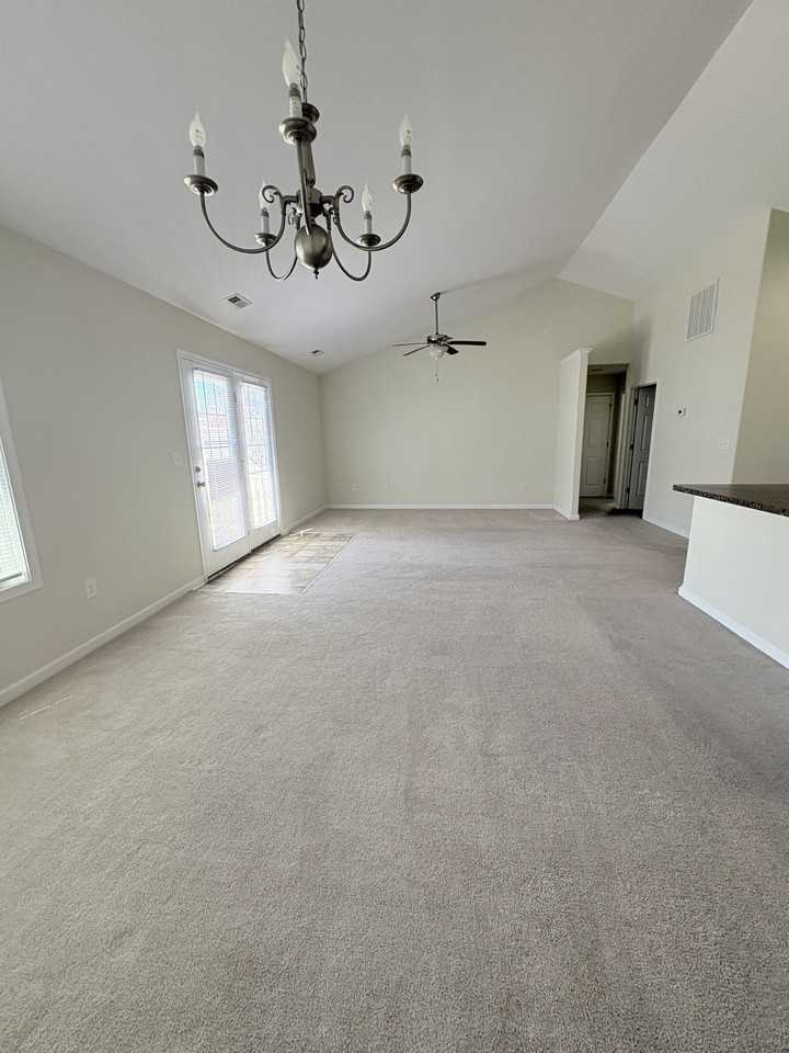 62 Lofty Cir #1 - Photo 6 of 43