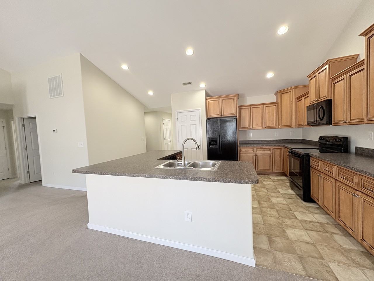 62 Lofty Cir #1 - Photo 7 of 43