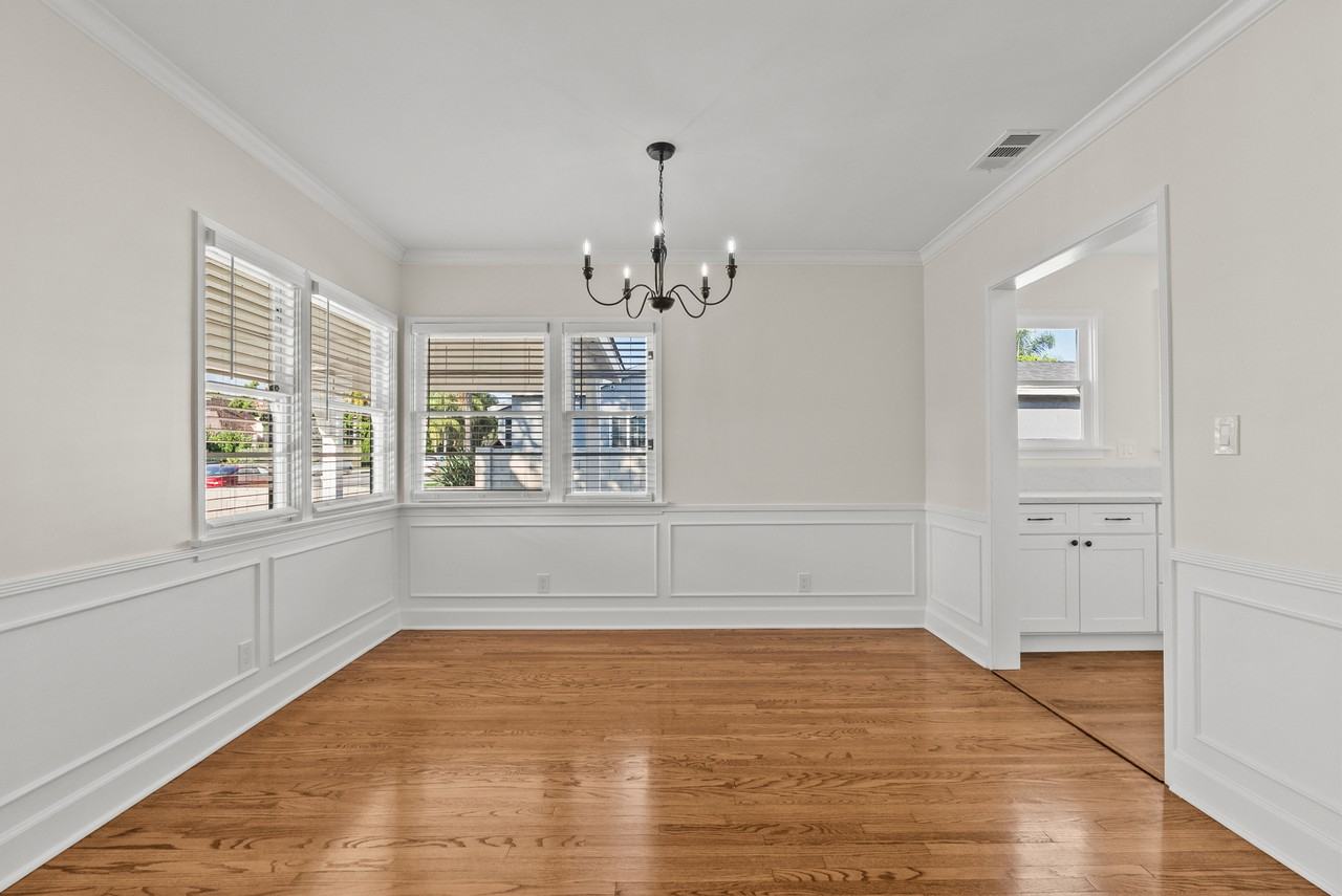 624 N Hagar St #1 - Photo 6 of 48