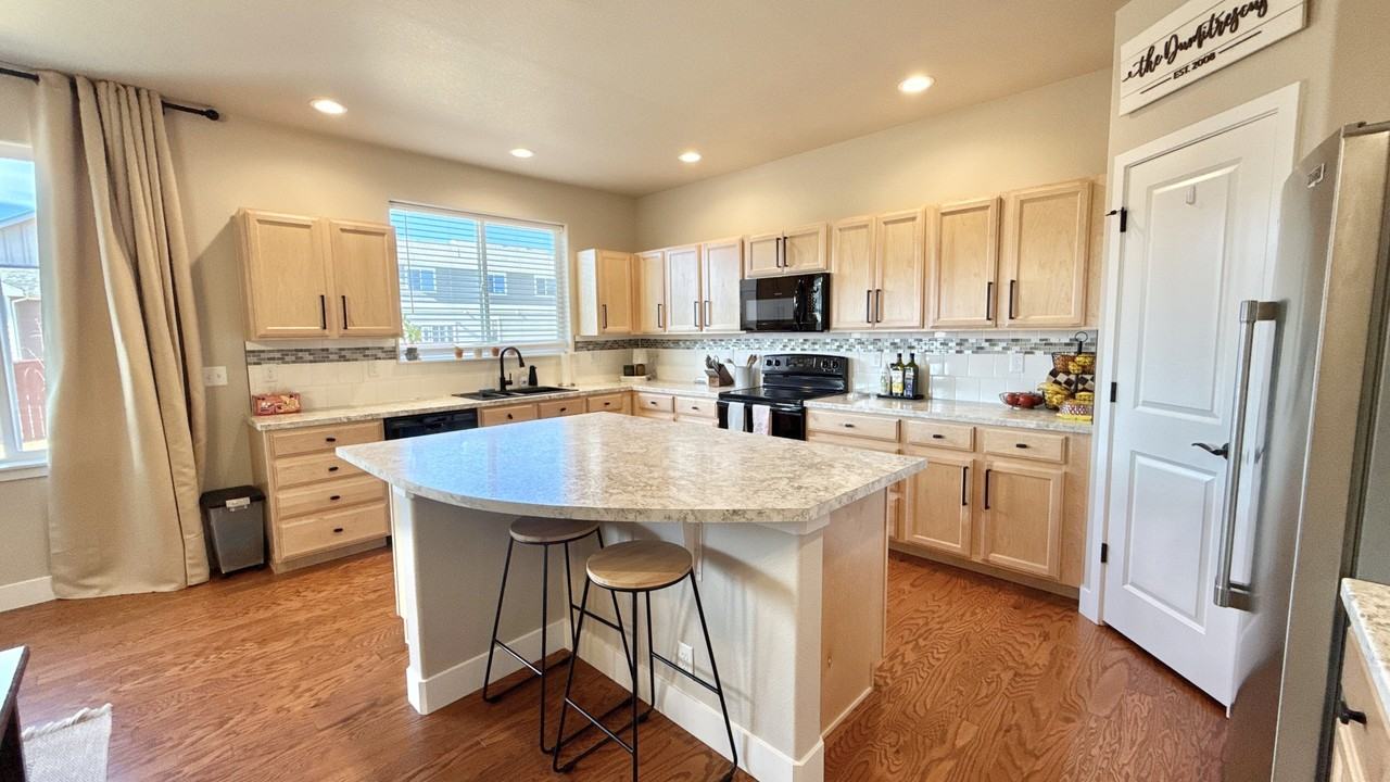 409 Luminous Dr #1 - Photo 4 of 26