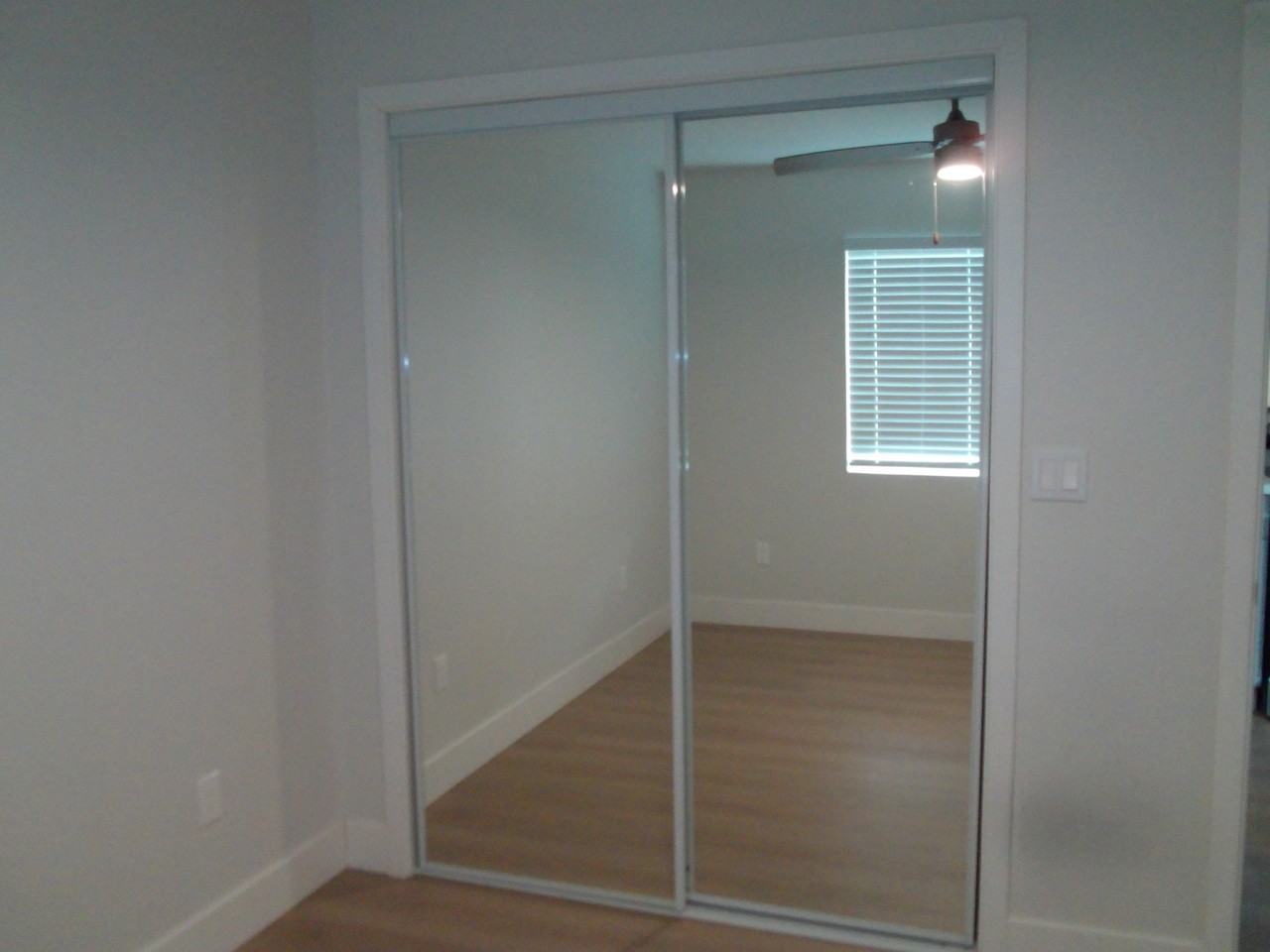 1136 Grand Ave #B - Photo 7 of 10