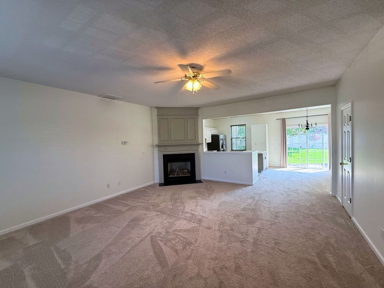 204 Braelock Dr #1 - Photo 2 of 21