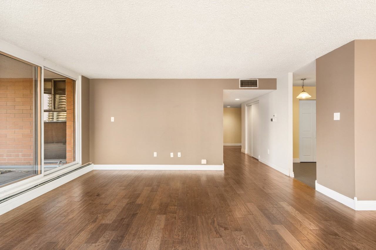 1100 Westmount Place Res #907 - Photo 5 of 36