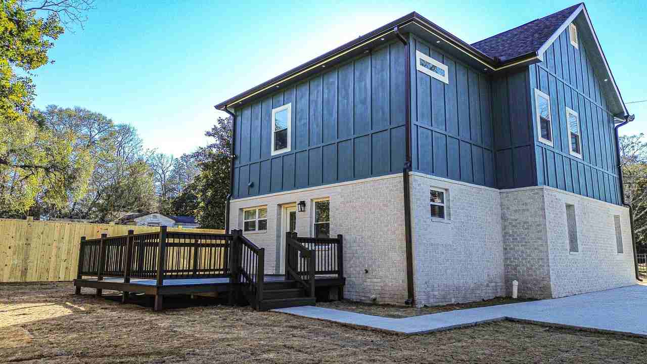 2813 Cone Rd #1 - Photo 7 of 50