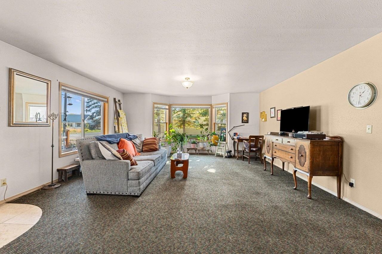 1005 N 3rd St E #1 - Photo 4 of 12