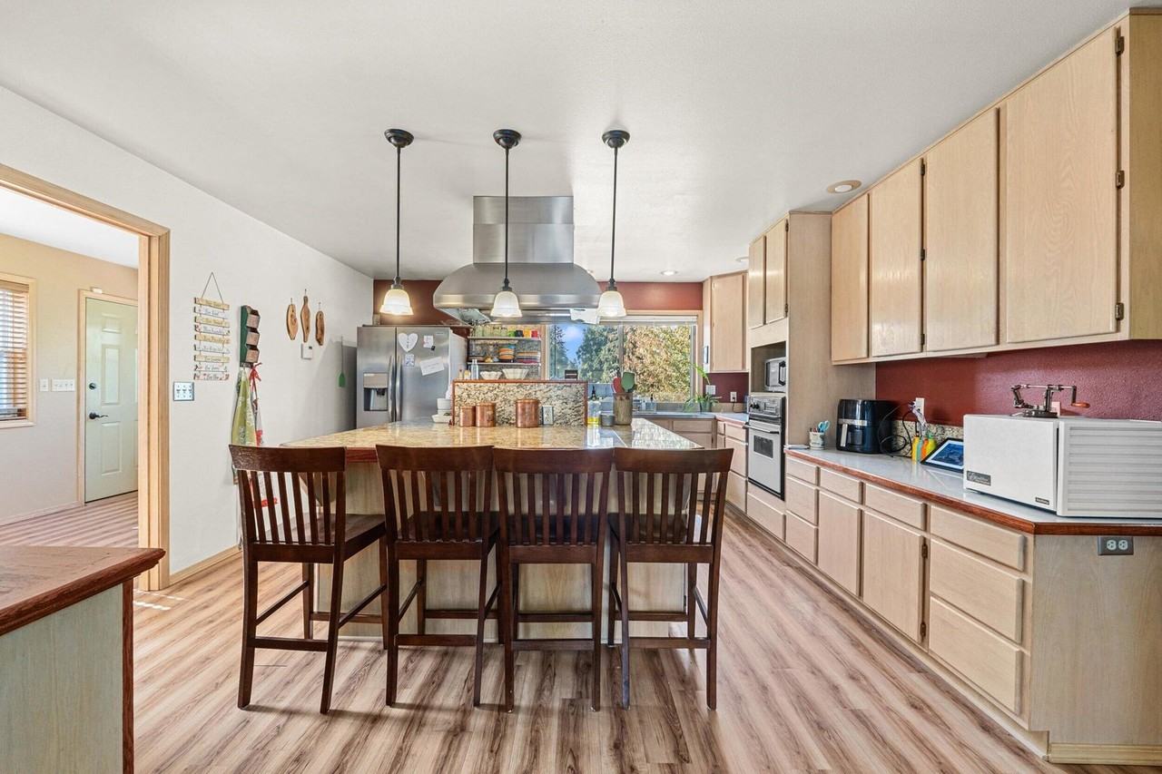 1005 N 3rd St E #1 - Photo 5 of 12