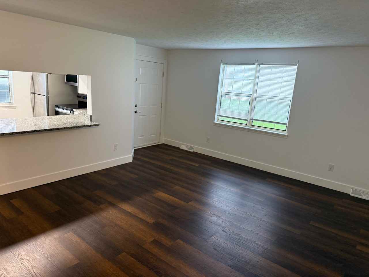 701 E Mount Vernon St #1 - Photo 2 of 7