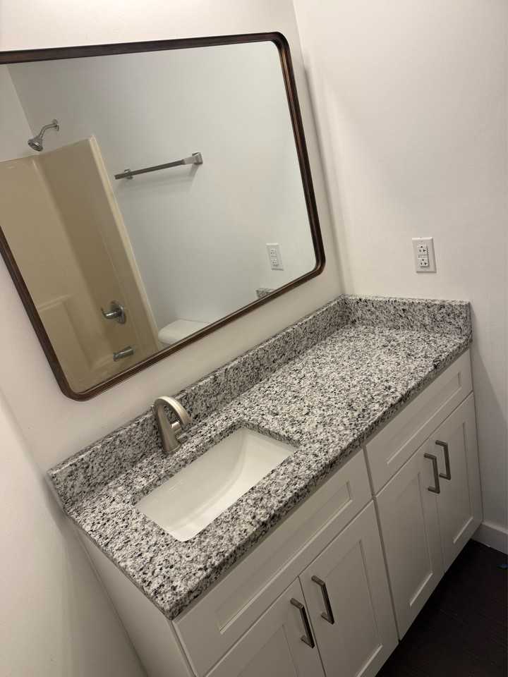 701 E Mount Vernon St #1 - Photo 6 of 7