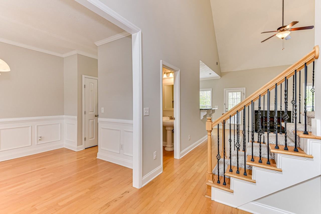 4116 Chastain Dr #1 - Photo 3 of 43