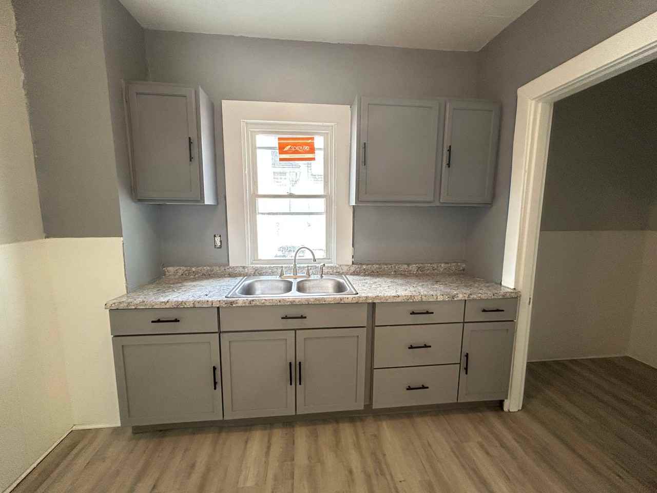949 Ferndale Ave #951 - Photo 3 of 16
