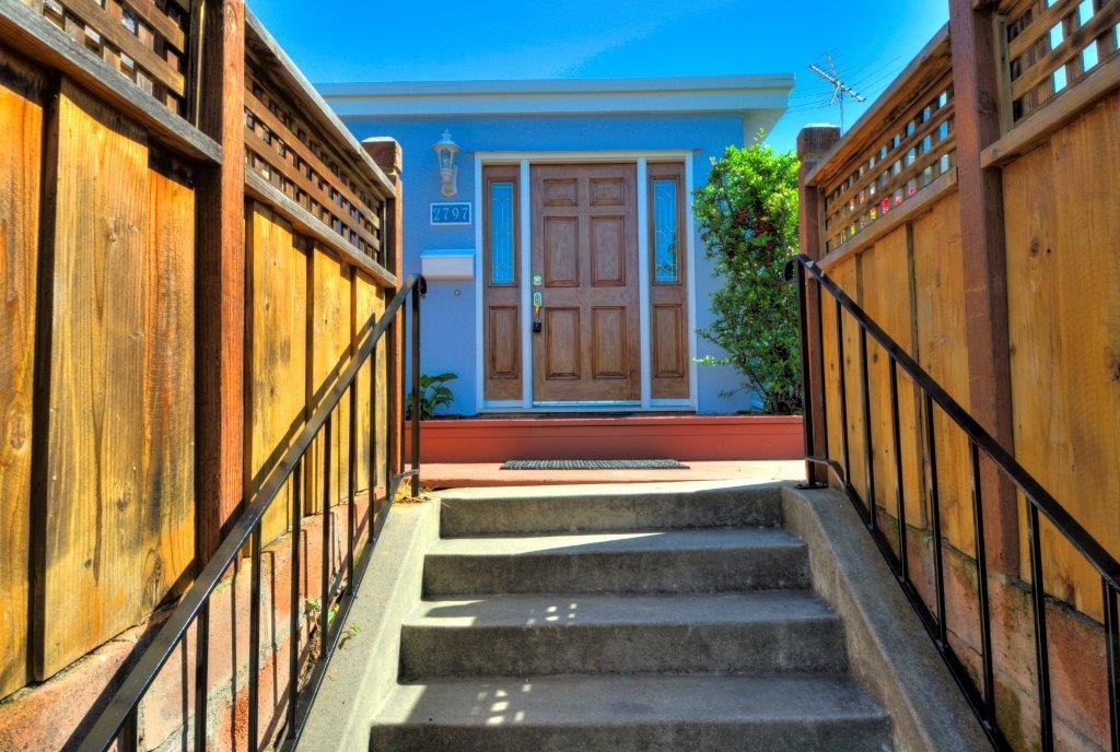 2797 Massachusetts Ave - Photo 2 of 27