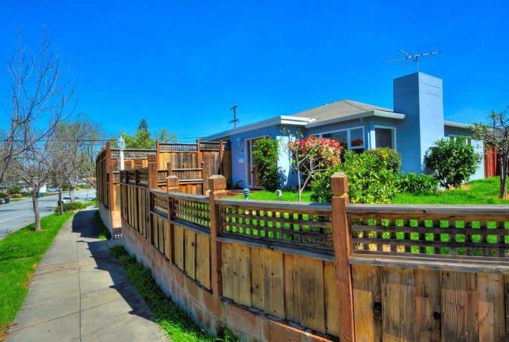 2797 Massachusetts Ave - Photo 3 of 27