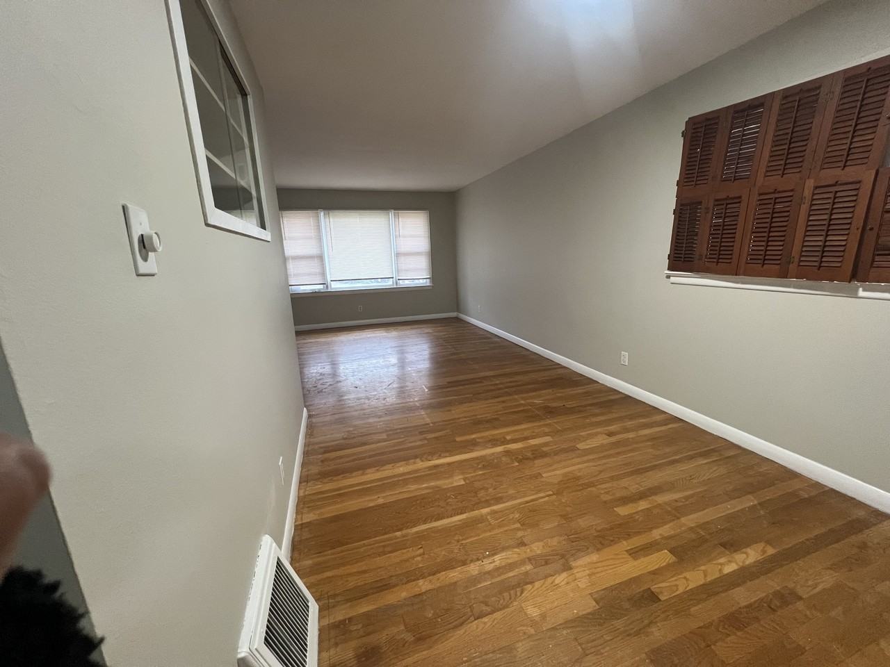 1006 Highmont Dr #1 - Photo 3 of 10