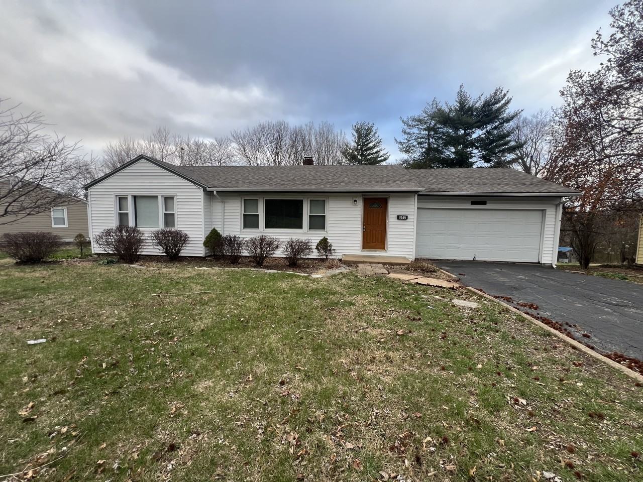 613 Plantmore Dr #1 - Photo 3 of 4