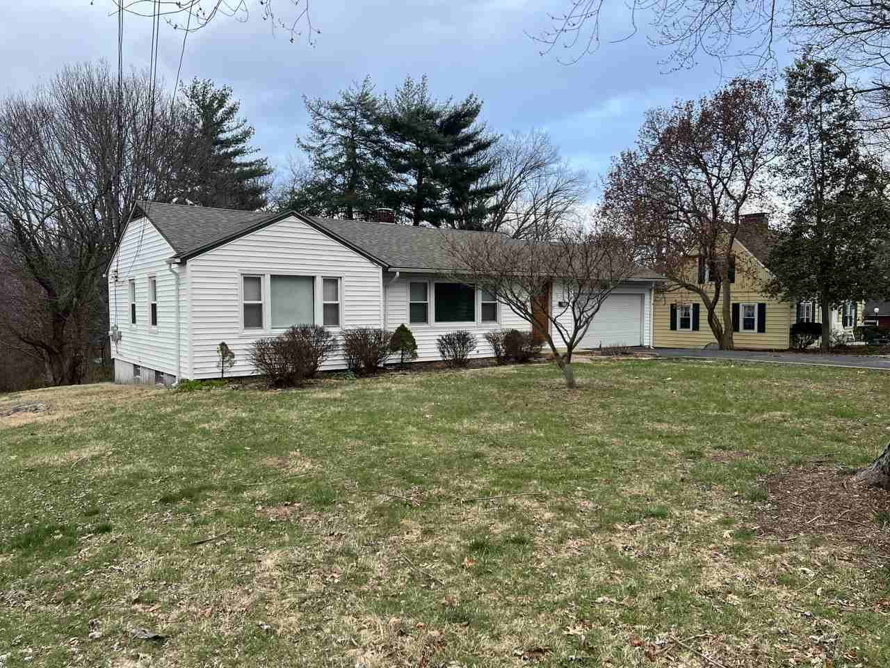 613 Plantmore Dr #1 - Photo 4 of 4