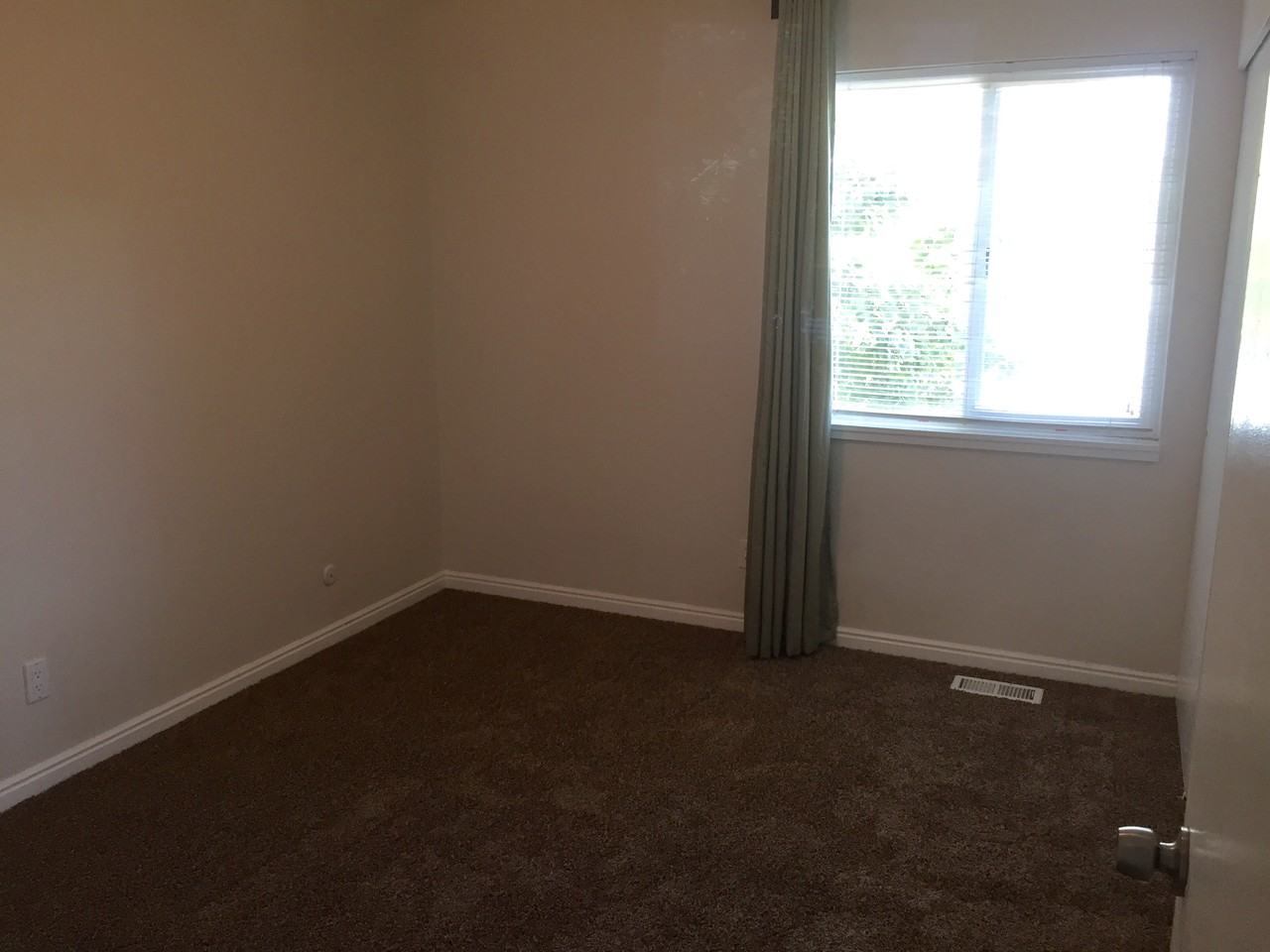 1378 S. Roberta St. - Photo 4 of 16