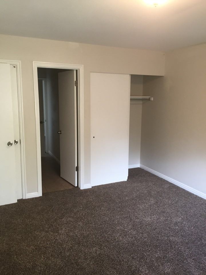 1378 S. Roberta St. - Photo 6 of 16