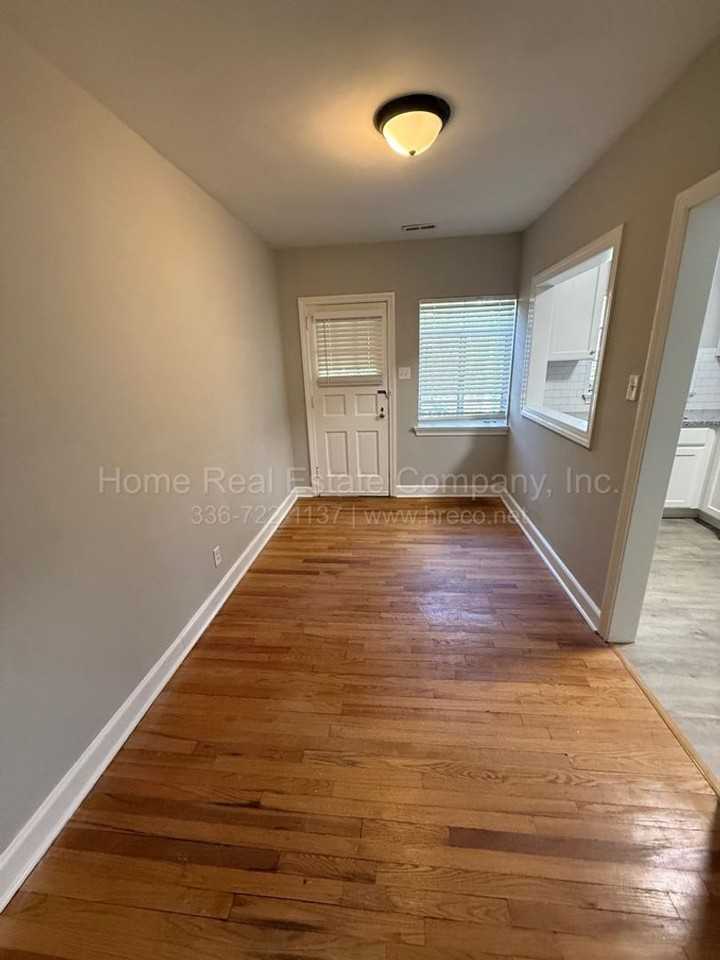 840 Carolina Ave #C4 - Photo 2 of 7