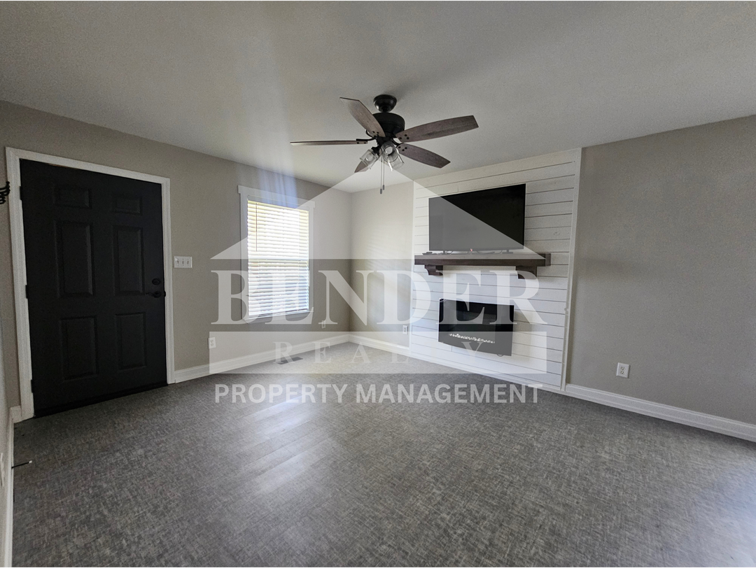 1320 Highland Ave Nw - Photo 2 of 16