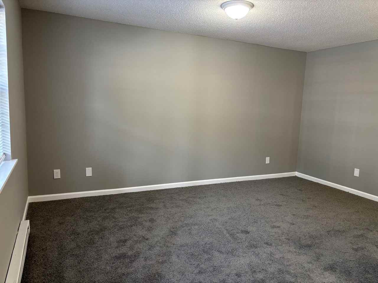 DUBLIN SQUARE APTS - Photo 3 of 28