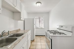 featured image of 1467 Joliet St #5
