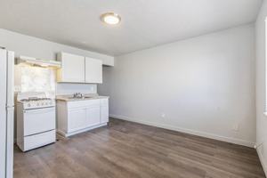 featured image of 1467 Joliet St #5