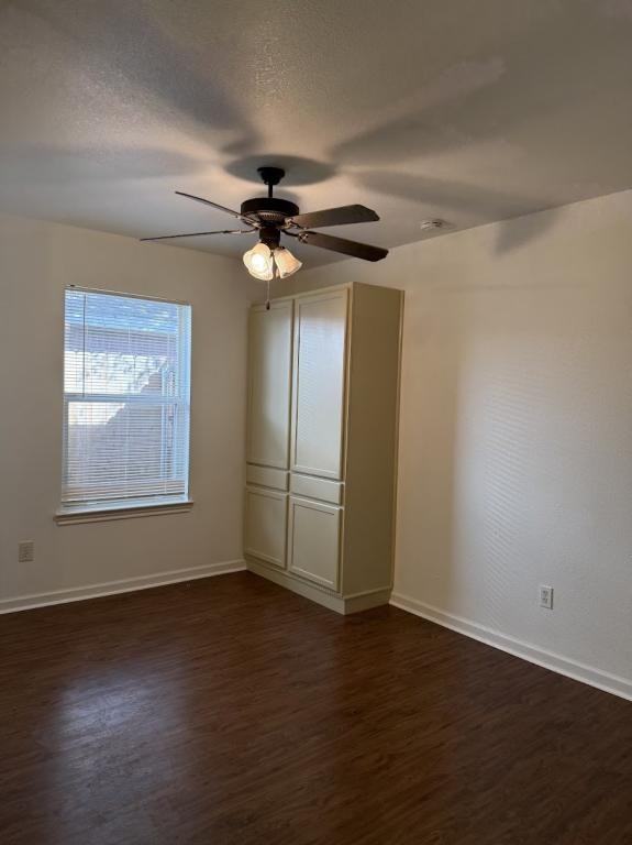 1221 Village Garden Dr - Photo 7 of 23