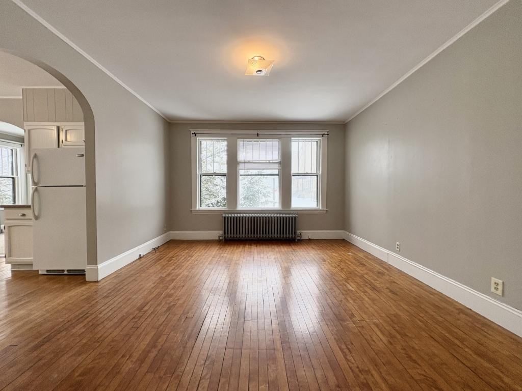 49 Central Ave - Photo 5 of 9