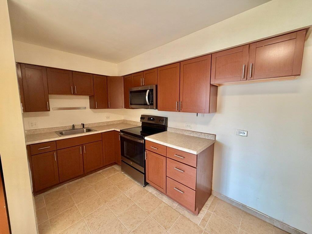 5811 Rose Ave - Photo 2 of 7