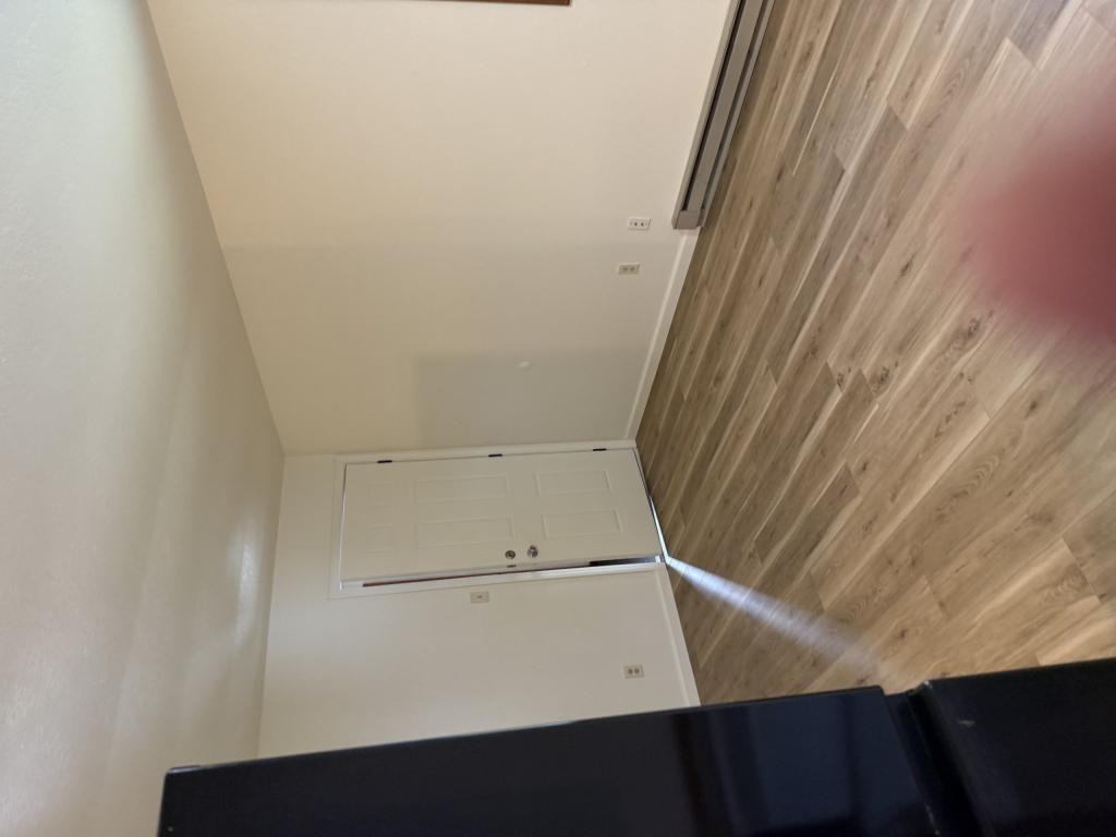 402 W Jackson St - Photo 5 of 15