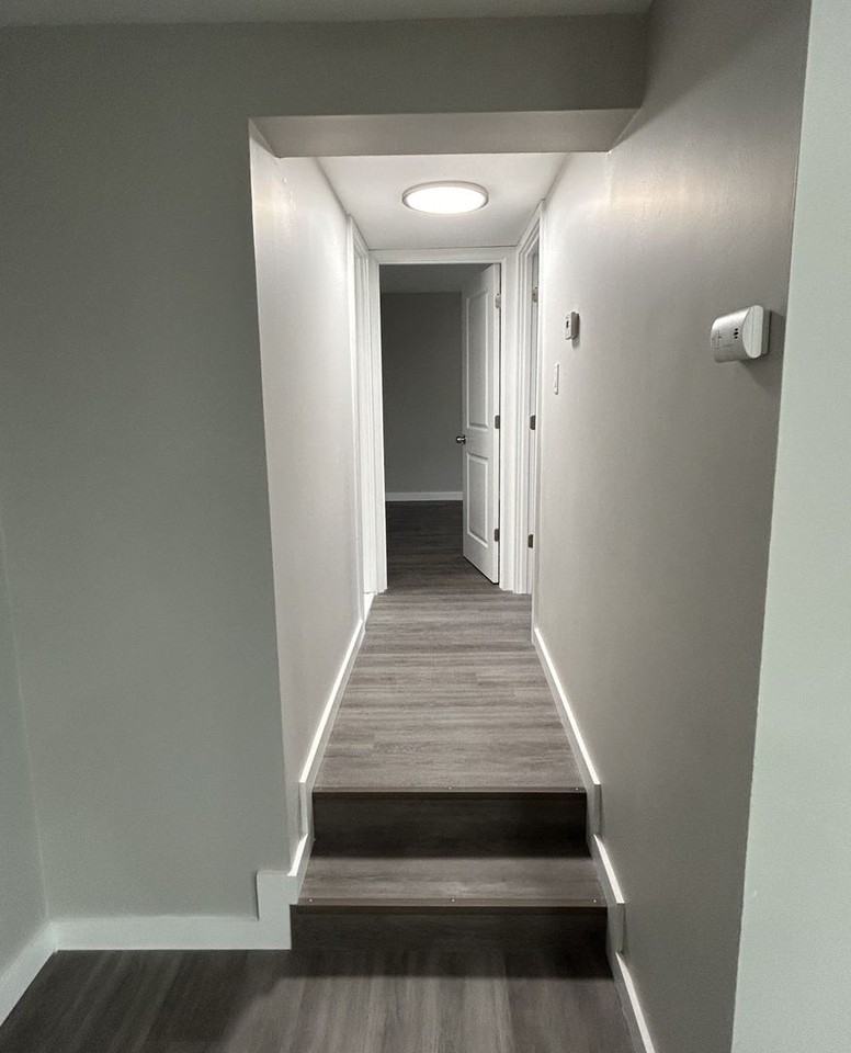 1050 Tyson Ave. - Photo 7 of 9