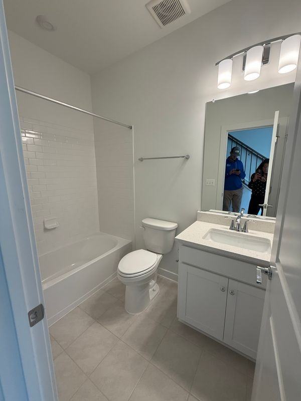 1309 Bracken Ln - Photo 2 of 21