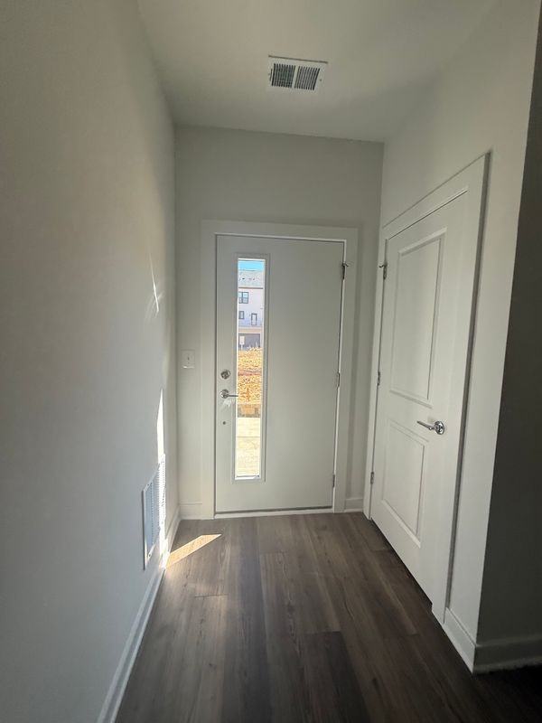 1309 Bracken Ln - Photo 6 of 21