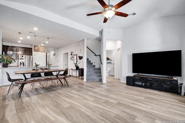 5214 Seashore Blvd - Photo 2 of 17