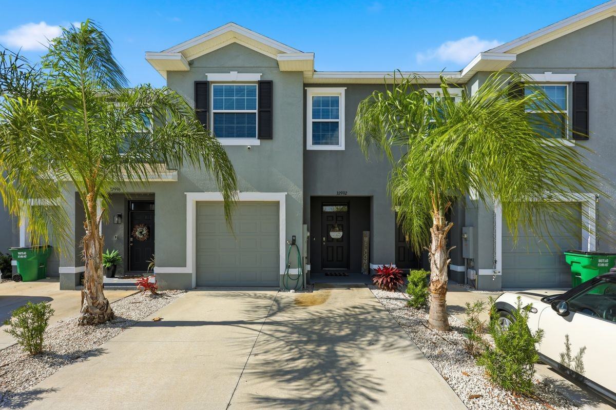 32992 Major Oak Dr - Photo 3 of 50