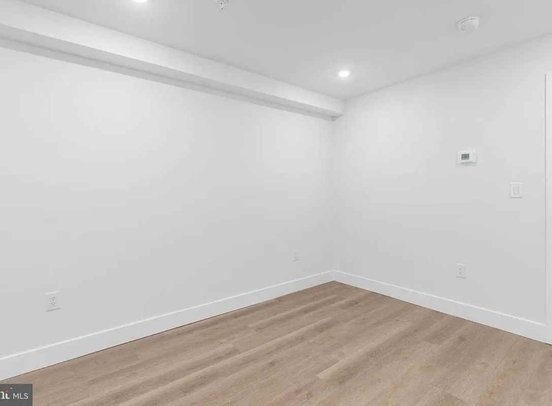 2055 E Rush St - Photo 3 of 13