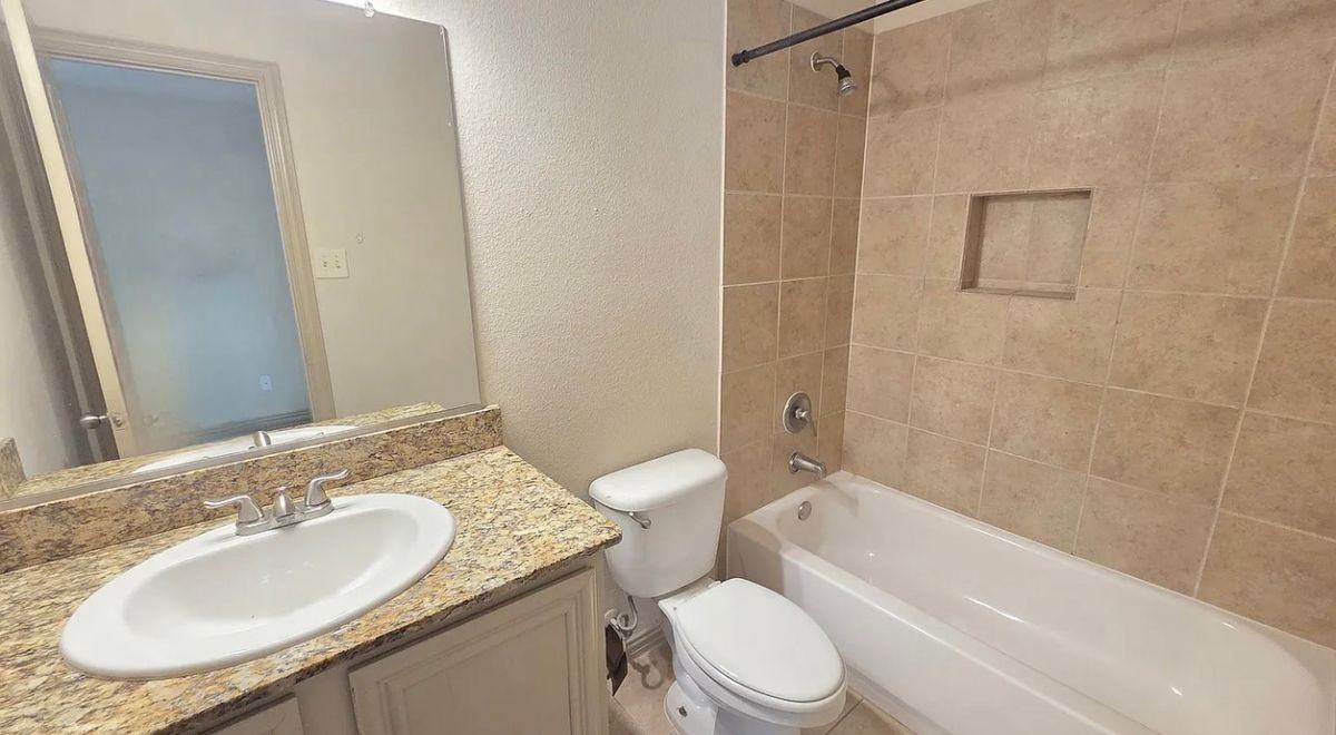 2396 Calendar Ct - Photo 6 of 18