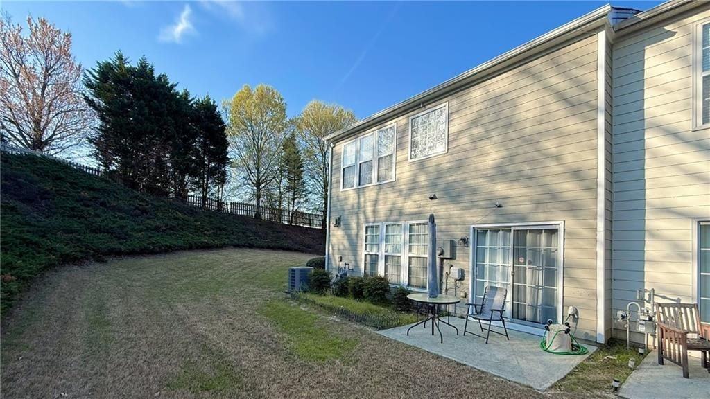 3592 Gainesway Trce - Photo 4 of 22