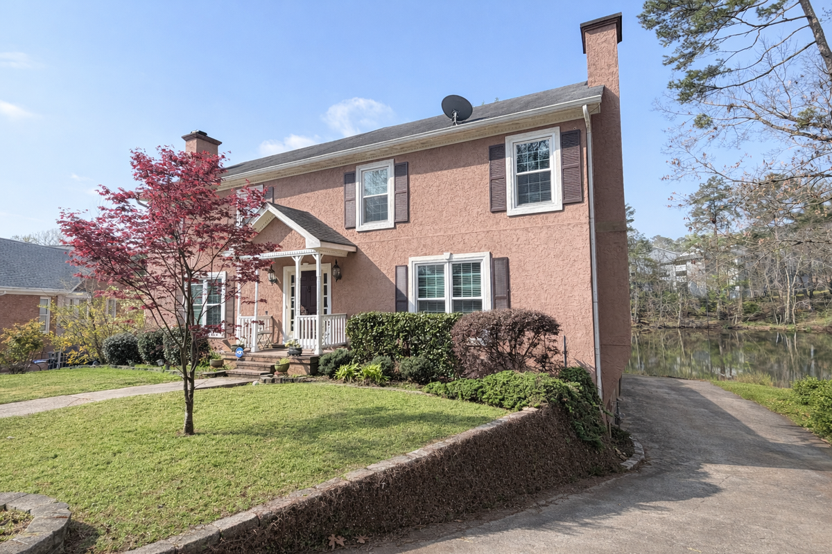 9073 Carroll Manor Dr - Photo 2 of 21