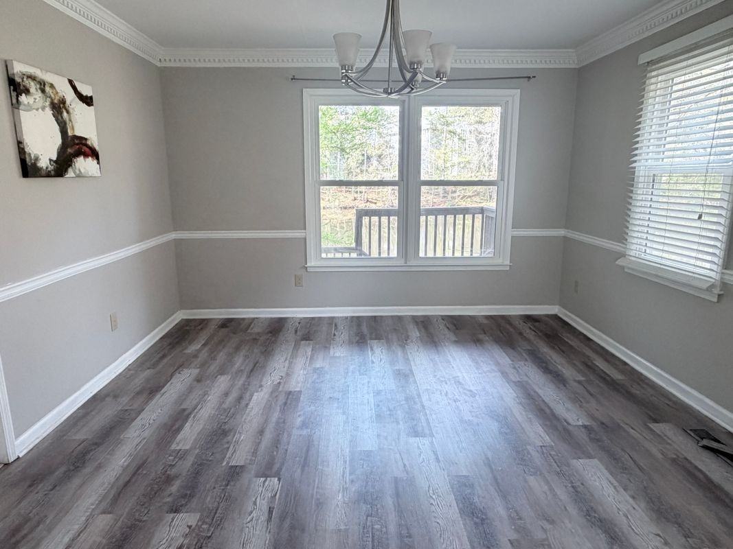 9073 Carroll Manor Dr - Photo 4 of 21