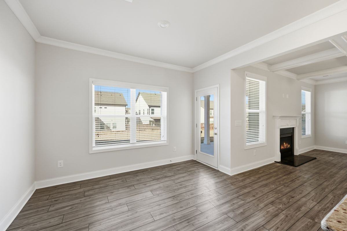 1752 Dover Creek Lane - Photo 5 of 47