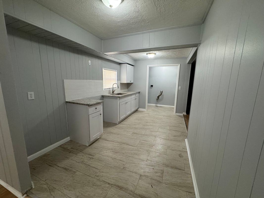 3828 Rosetree Dr - Photo 3 of 15