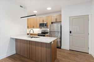 featured image of 3378 Washington Blvd #302