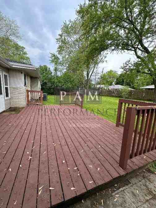 7116 W Armour Ave - Photo 2 of 9